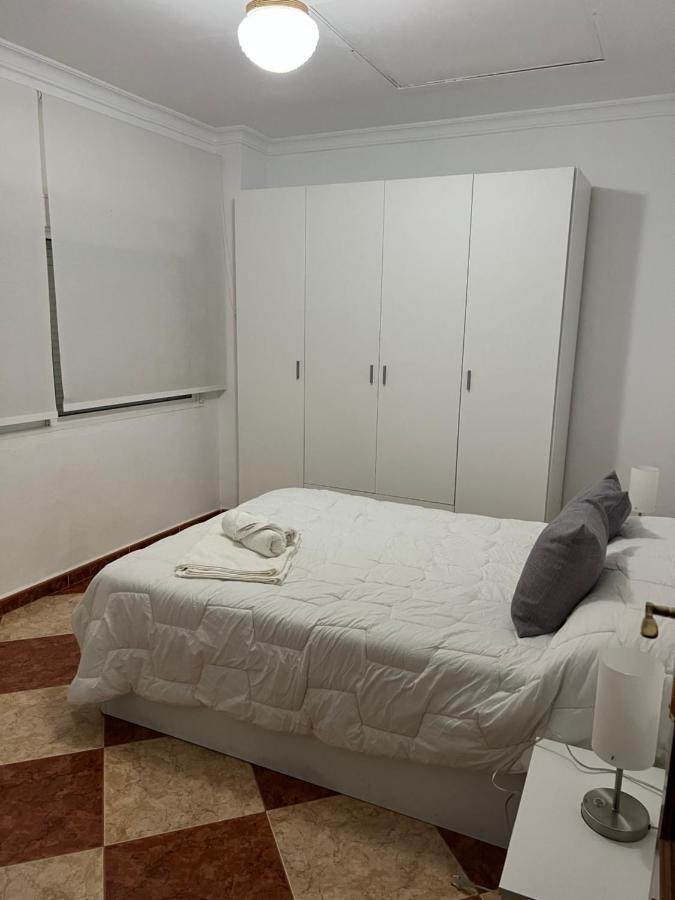El Torreon 3 Apartment Lora del Rio Exterior photo